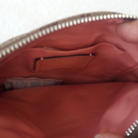 Coach Outline Signature Crossbody - Picture 6 of 6